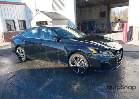 2024 Nissan Altima Sr Fwd z USA, uszkodzony, nr VIN 1N4BL4CV6RN374729